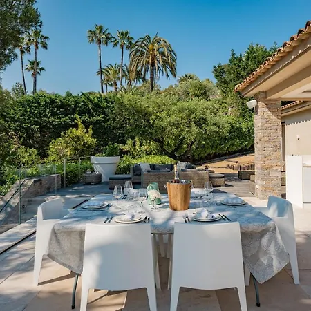 Le Faune - Ultra-luxurious 10 En-suites With Sea View And Tennis Willa